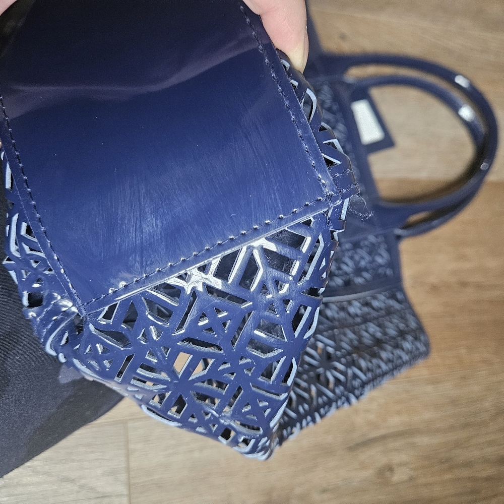 Tory Burch Tote - Picture 3 of 8